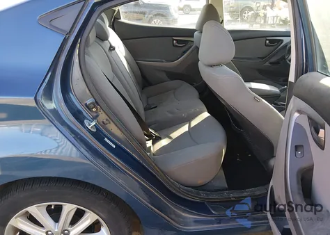 2015 Hyundai Elantra Se z USA, uszkodzony, nr VIN KMHDH4AE0FU330715